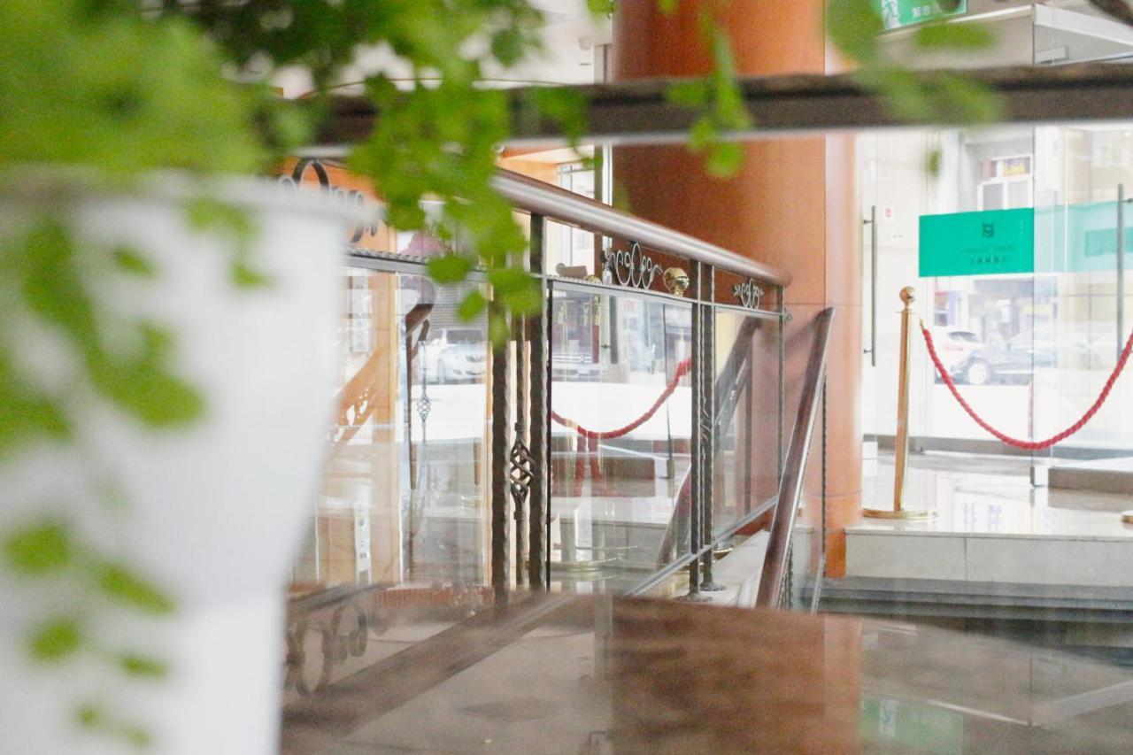 Hotel Avenue Hsinchu Exterior foto